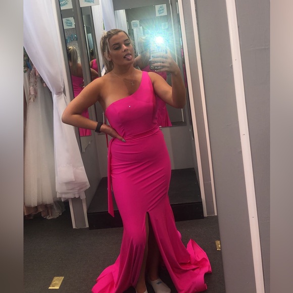 Dresses & Skirts - prom dress, size 6, hot pink